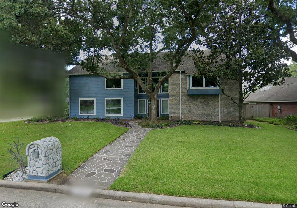 7203 Athlone Dr, Houston, TX 77088 - photo 1