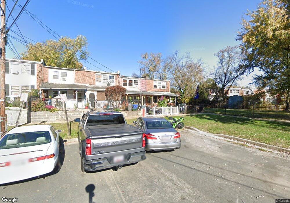 906 Niagara Ct, Halethorpe, MD 21227 - photo 1