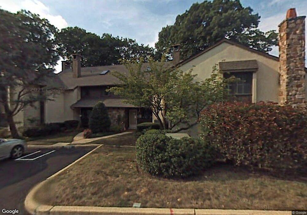 33 Oak Knoll Dr unit D33, Berwyn, PA 19312 - photo 1