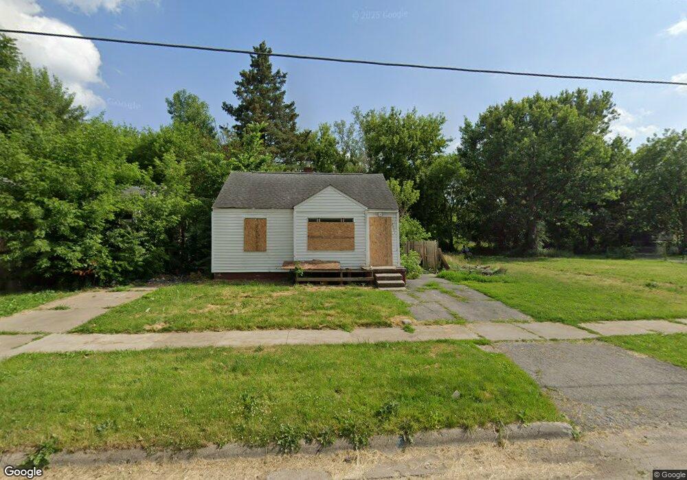 2402 Bennett Ave, Flint, MI 48506 - photo 1