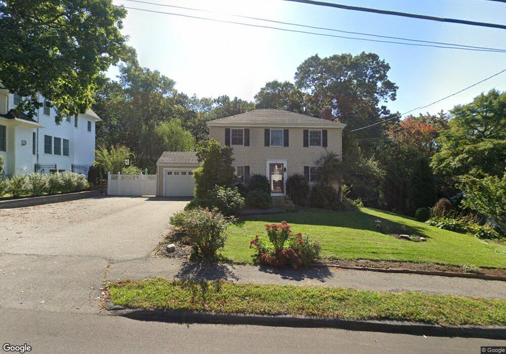 116 Lindbergh Ave unit 1, Needham Heights, MA 02494 - photo 1