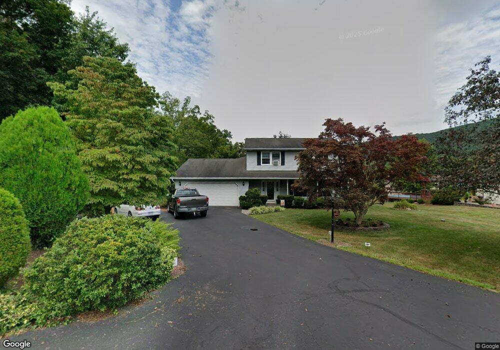 92 Academy Ln, Ashland, PA 17921 - photo 1