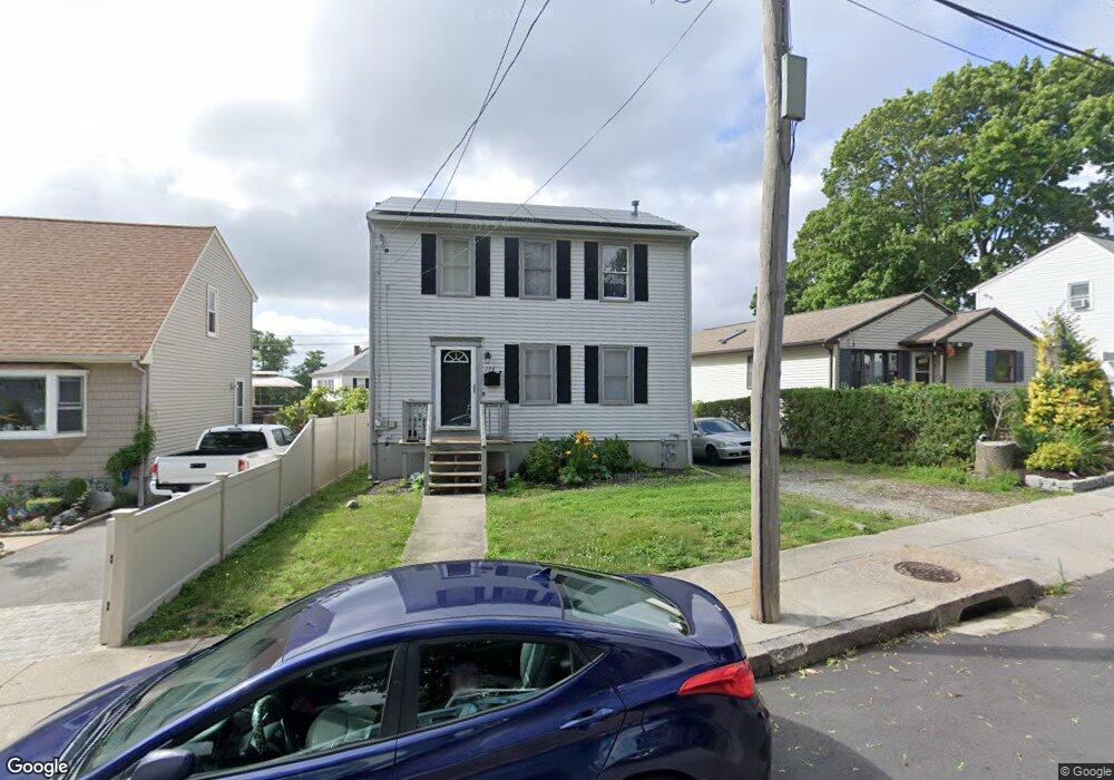 194 Crescent St, Fall River, MA 02720 - photo 1