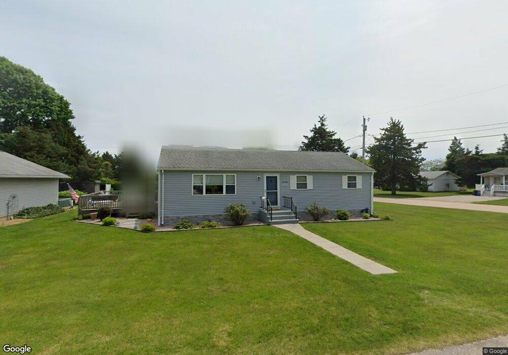 17 2nd St, Westerly, RI 02891 - photo 1