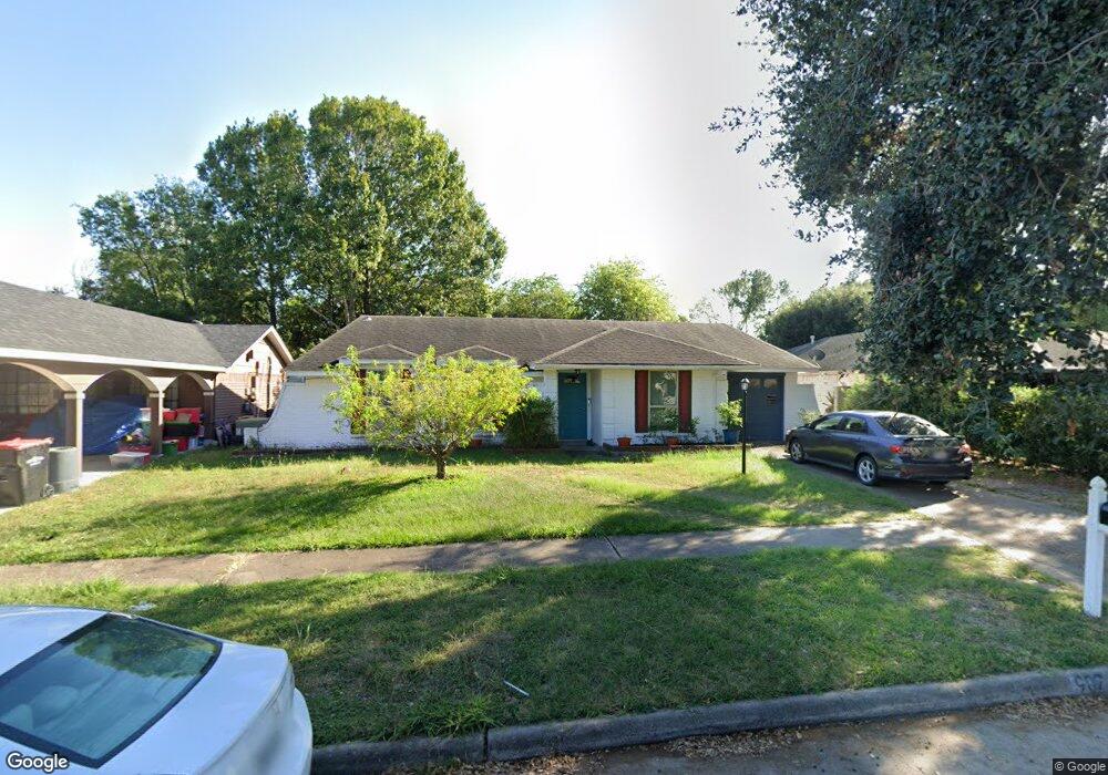 907 Forestburg Dr, Houston, TX 77038 - photo 1