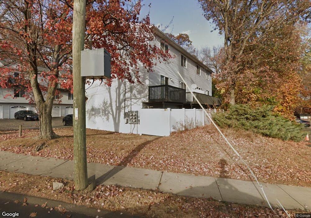 31 Meloy Rd unit 1F, West Haven, CT 06516 - photo 1