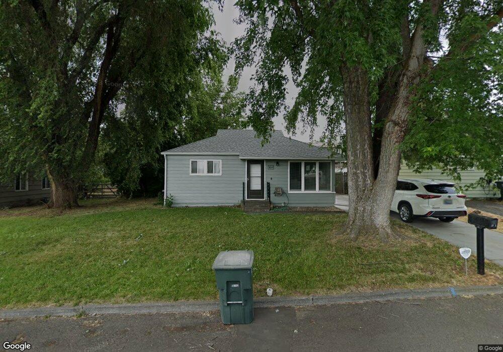 3044 SW Kirk Ave, Pendleton, OR 97801 - photo 1