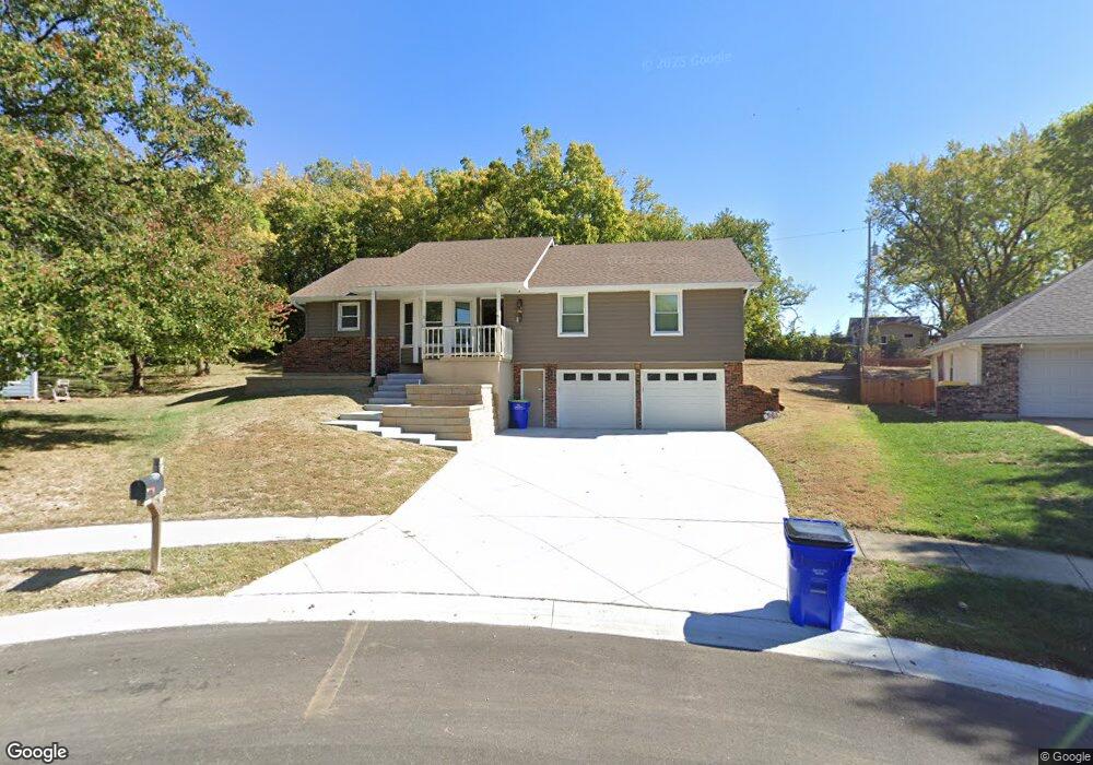 6435 Widmer Rd, Shawnee, KS 66216 - photo 1