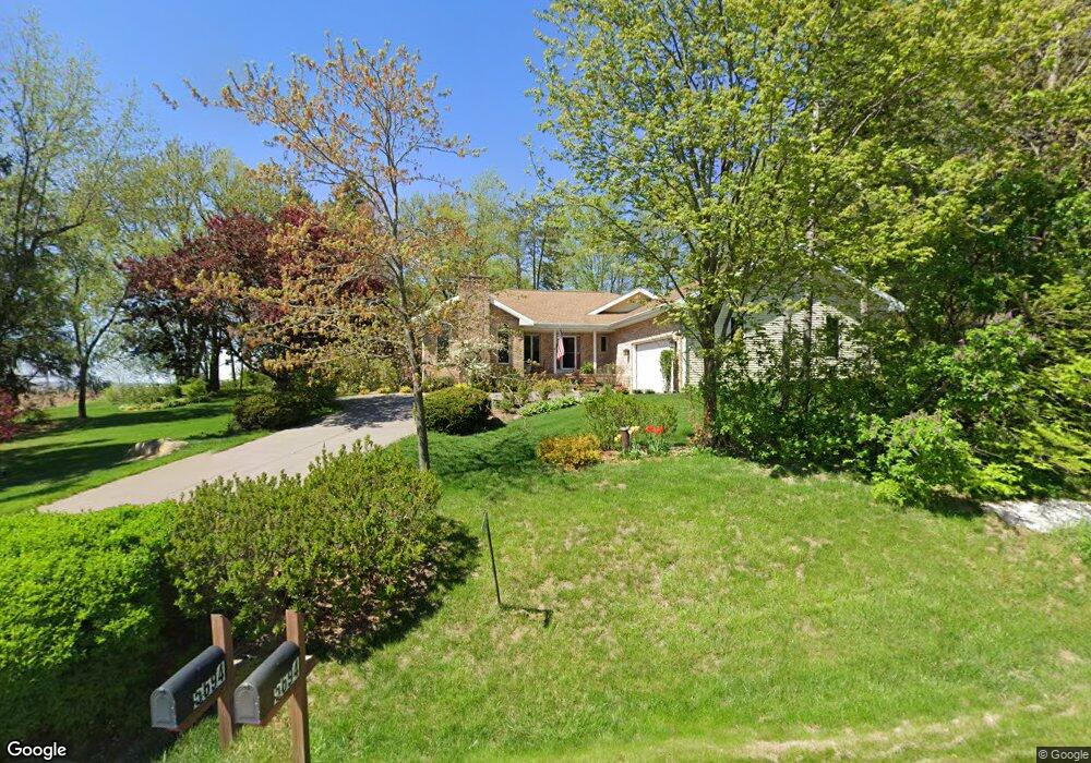 5690 Whalen Rd, Fitchburg, WI 53575 - photo 1