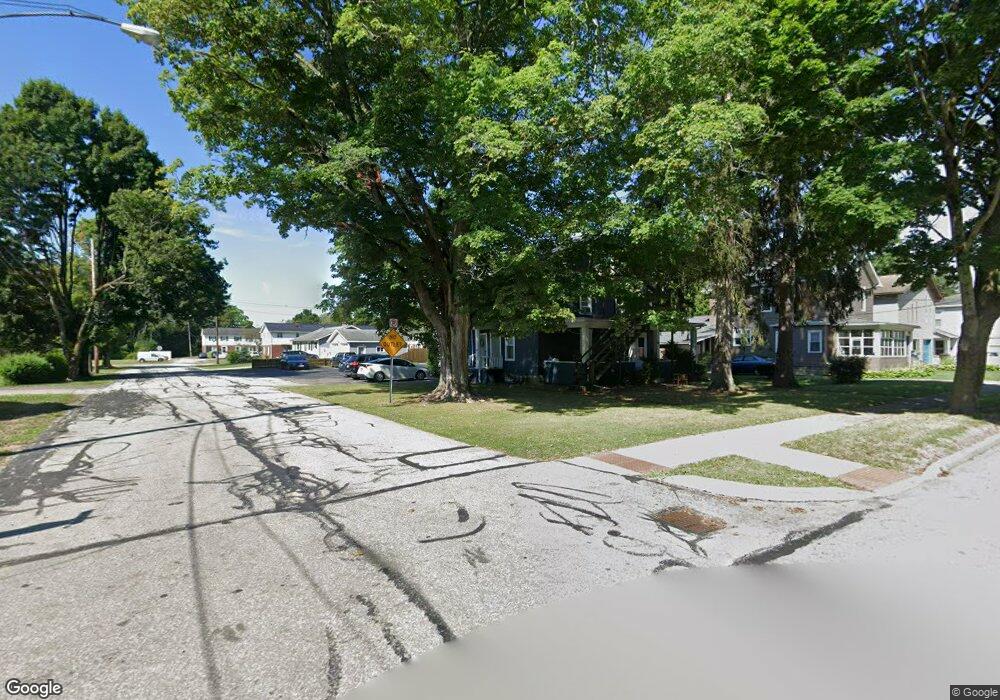 228 Meadville St unit 2nd floor, Edinboro, PA 16412 - photo 1