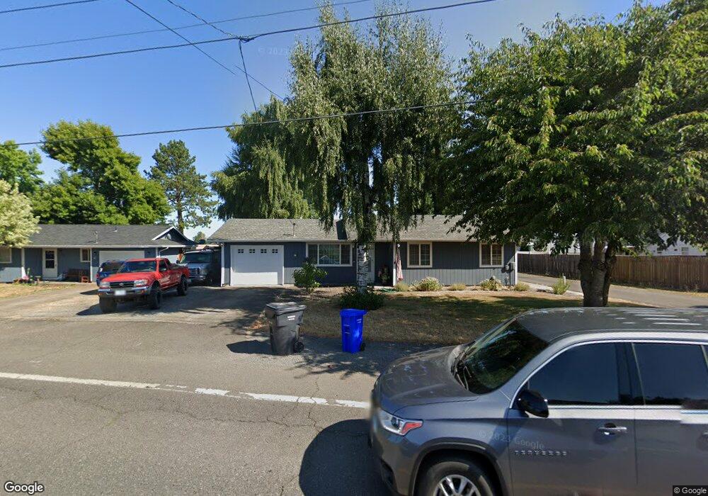 427 Toliver Rd, Molalla, OR 97038 - photo 1