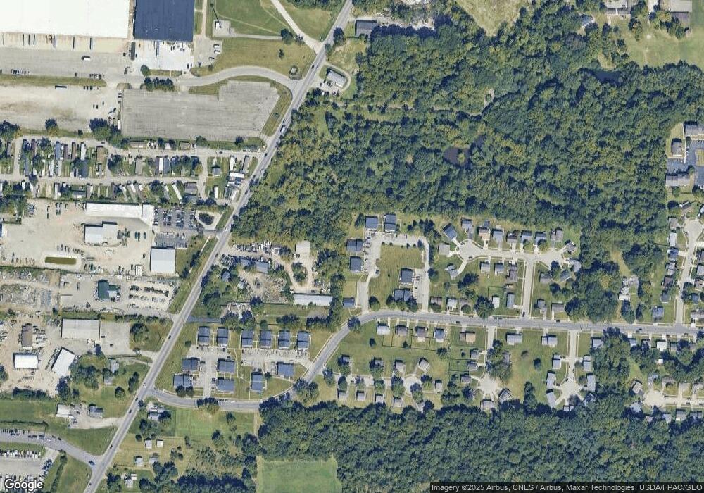 2523 Broadleaf Ct, Columbus, OH 43224 - photo 1