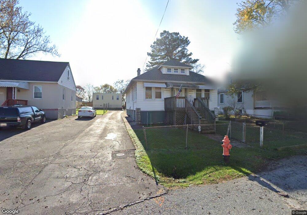 1718 Hall Ave, Halethorpe, MD 21227 - photo 1