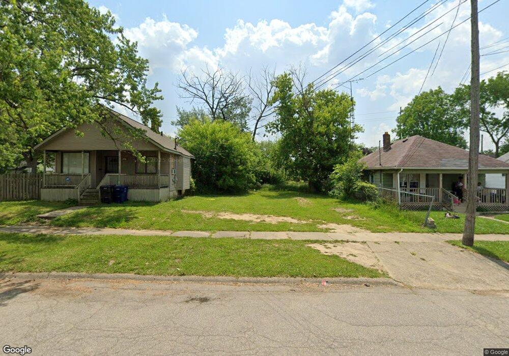 2705 Swayze St, Flint, MI 48503 - photo 1