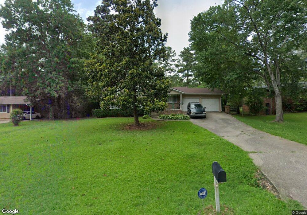 651 Maple Dr, Riverdale, GA 30274 - photo 1