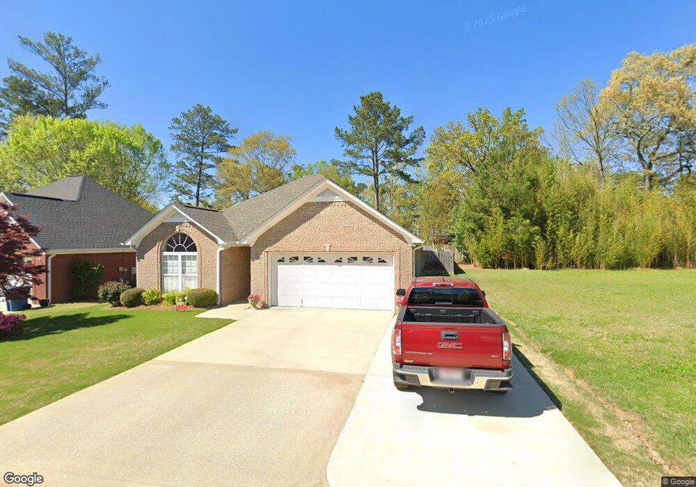 107 Lowe Blvd, Rainbow City, AL 35906 - photo 1