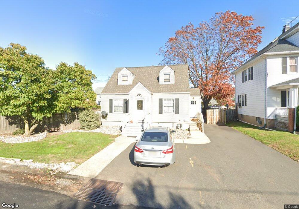 127 S Lawrence Ave, Somerset, NJ 08873 - photo 1