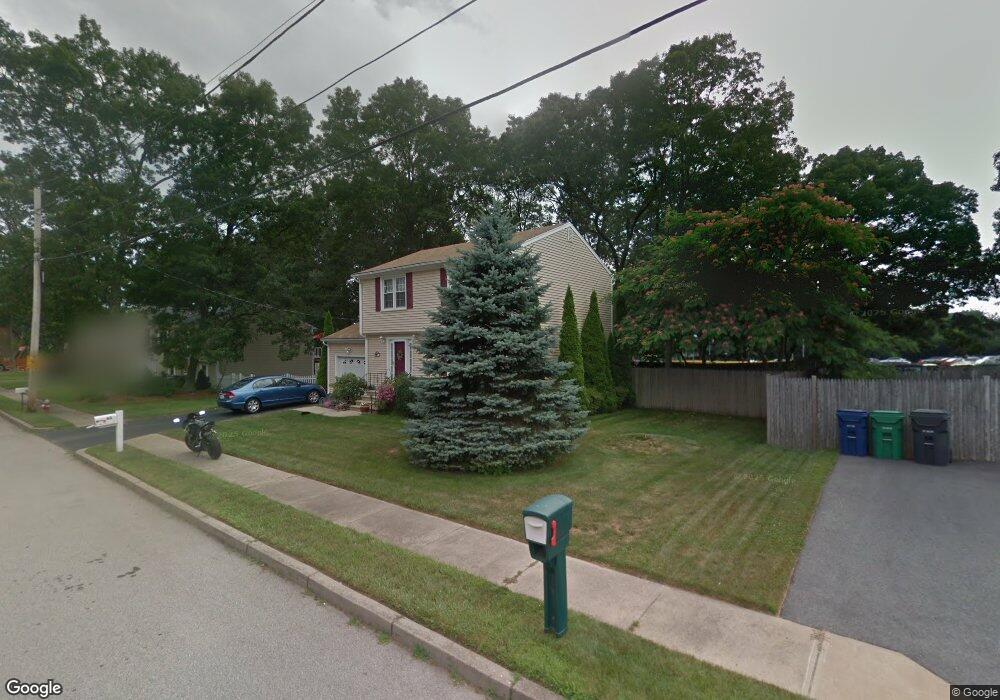 65 Wilde Field Dr, Warwick, RI 02889 - photo 1