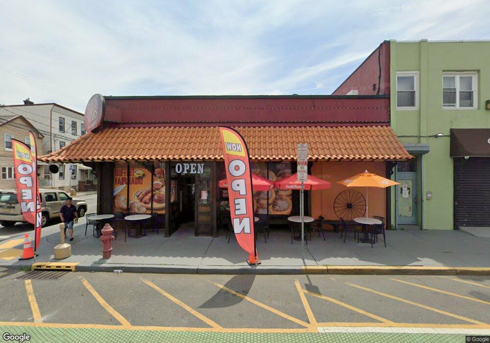 168 Mcwhorter St unit 1r, Newark, NJ 07105 - photo 1