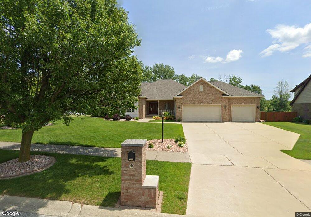 9061 Franklin Dr, Saint John, IN 46373 - photo 1