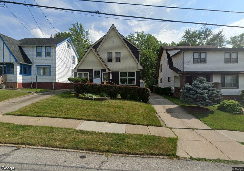 19900 Raymond St, Maple Heights, OH 44137 - photo 1