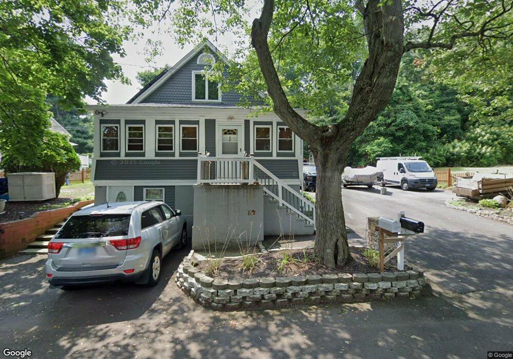 34 Pine St, West Haven, CT 06516 - photo 1