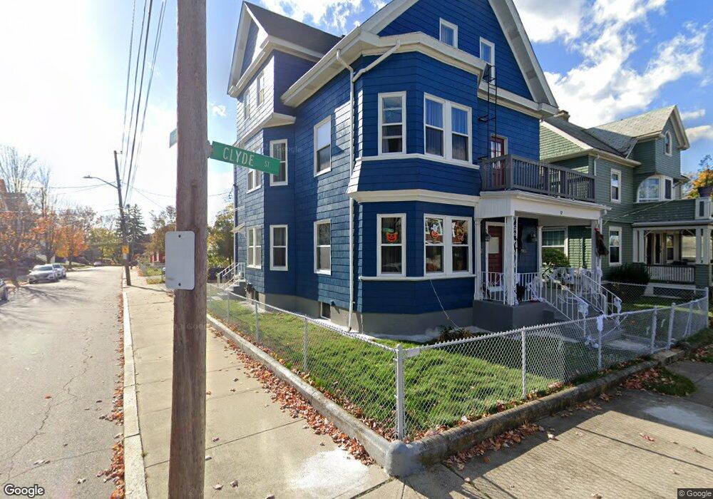 90 Clyde St unit 90-92, Pawtucket, RI 02860 - photo 1