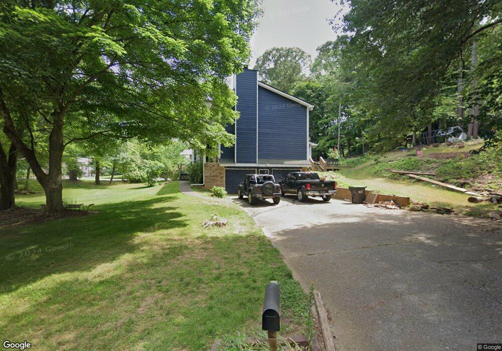 2321 Mitchell Rd NE, Marietta, GA 30062 - photo 1