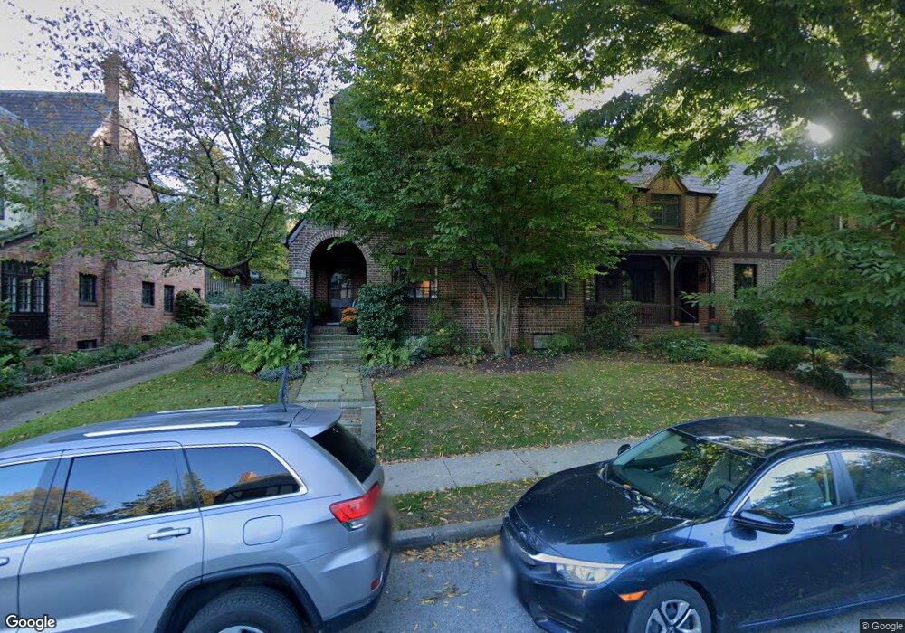 401 Wingate Rd, Baltimore, MD 21210 - photo 1