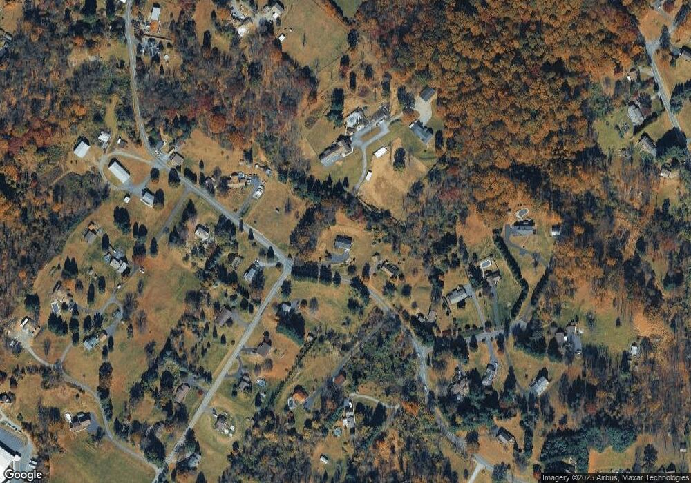 1490 Orchard Ln, Boyertown, PA 19512 - photo 1