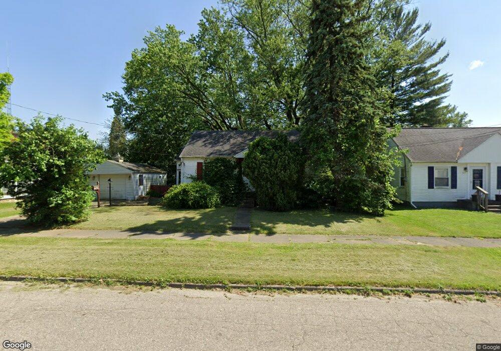 811 SiMcOe Ave, Flint, MI 48507 - photo 1