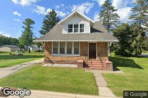 512 Forest Home Dr, Francis Creek, WI 54214