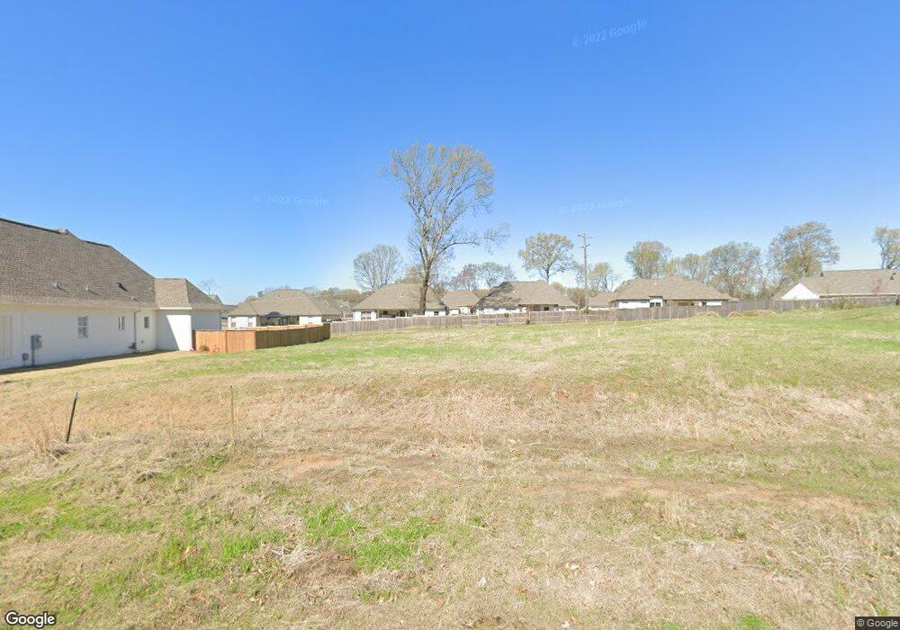 135 Camden Point, Madison, MS 39110 - photo 1