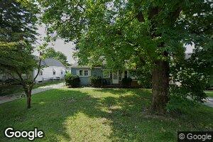 255 E Maywood Ct, Decatur, IL 62526