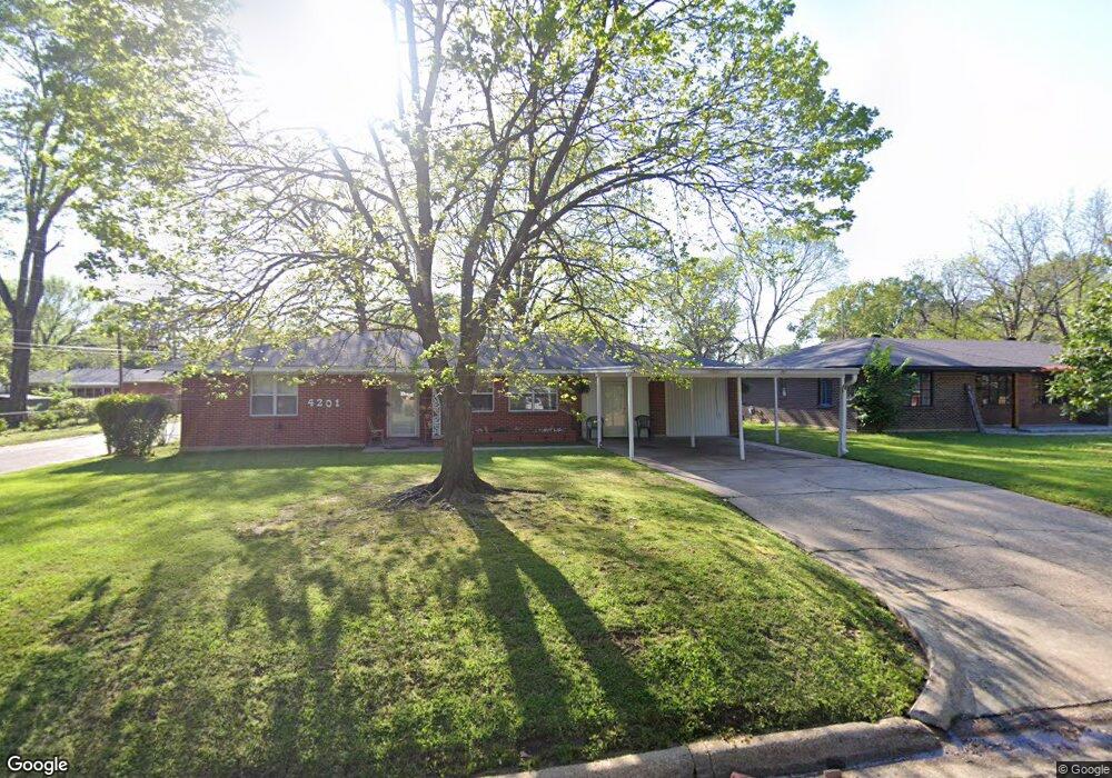 4201 Olive St, Texarkana, TX 75503 - photo 1