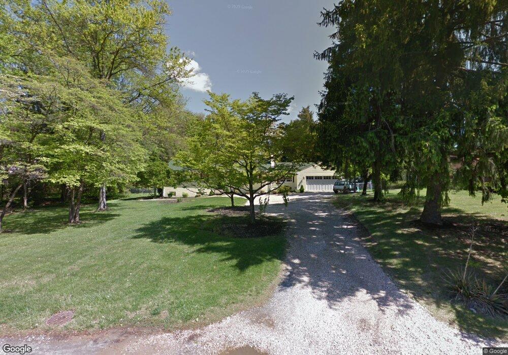 8909 Victory Ln, Potomac, MD 20854 - photo 1