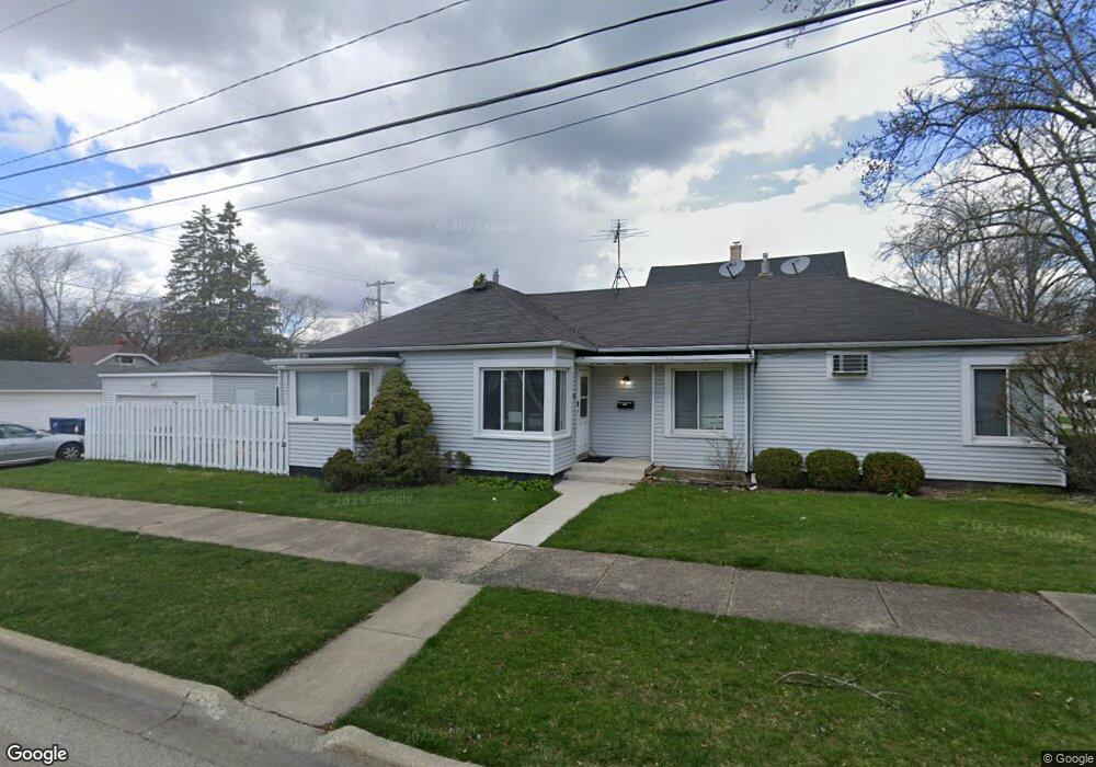 1100 Hickory St, Waukegan, IL 60085 - photo 1