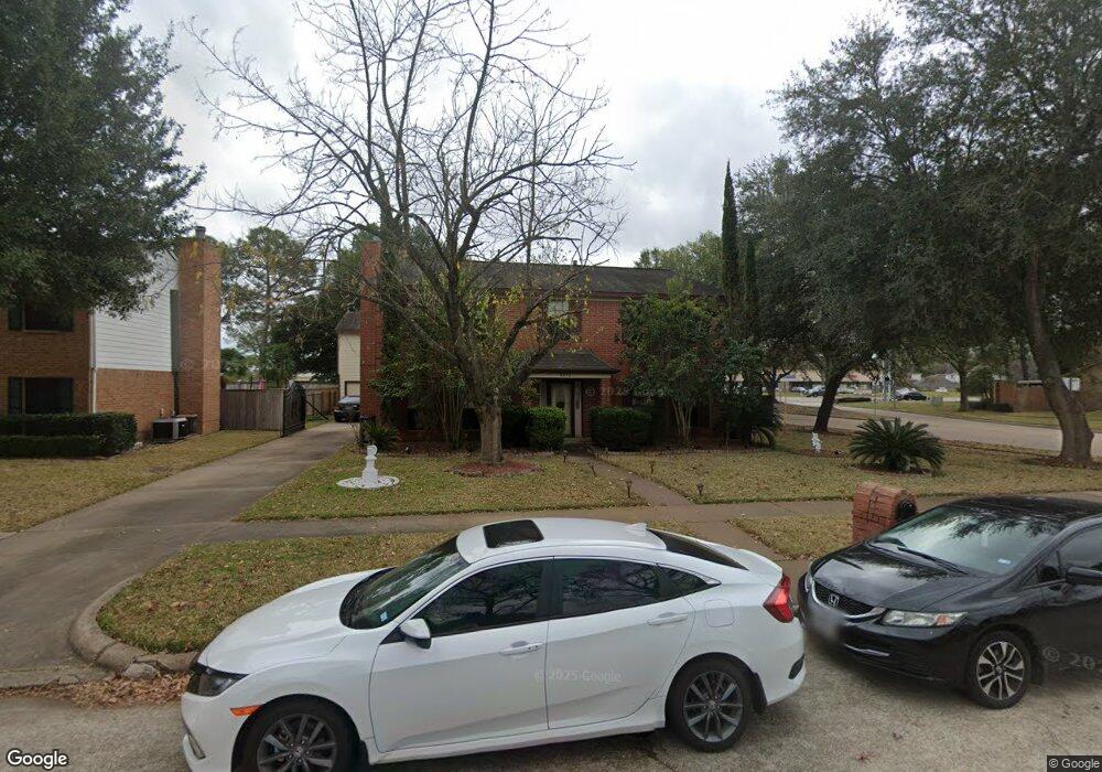 8202 Clover Gardens Dr, Houston, TX 77095 - photo 1