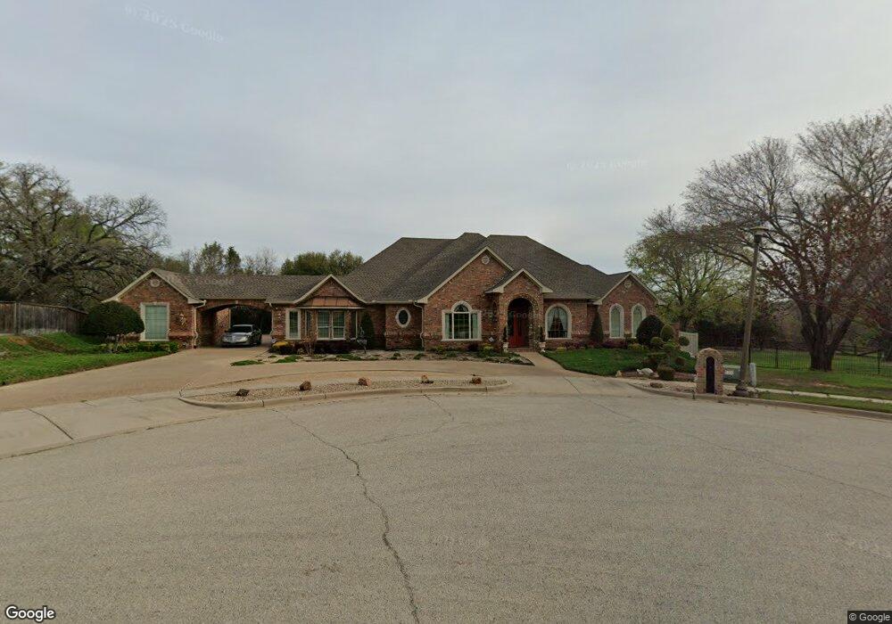 2213 Clear Creek Dr, Weatherford, TX 76087 - photo 1