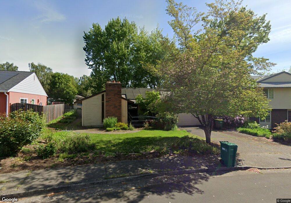 8470 SW Parkview Loop, Beaverton, OR 97008 - photo 1