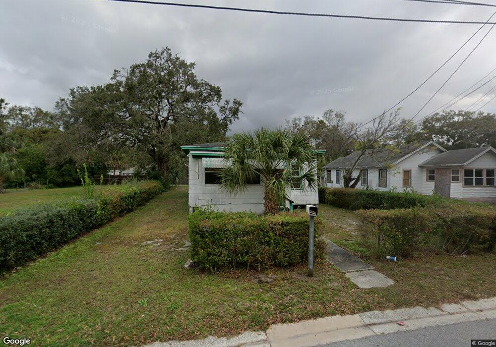 902 Palm Bluff St, Clearwater, FL 33755 - photo 1