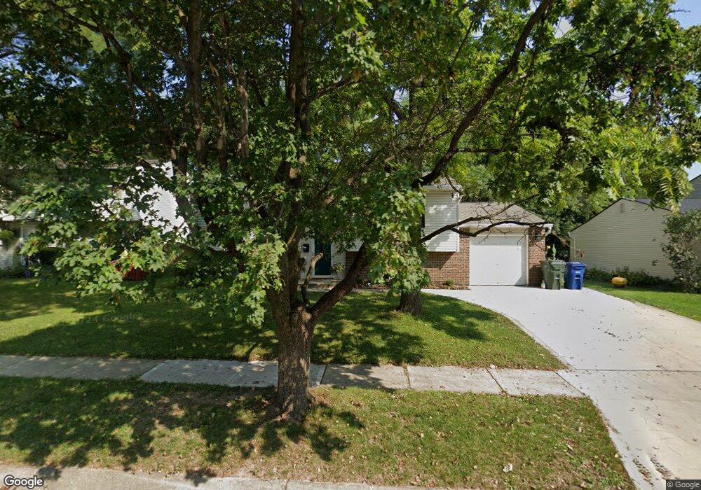 1676 Tendril Ct, Columbus, OH 43229 - photo 1