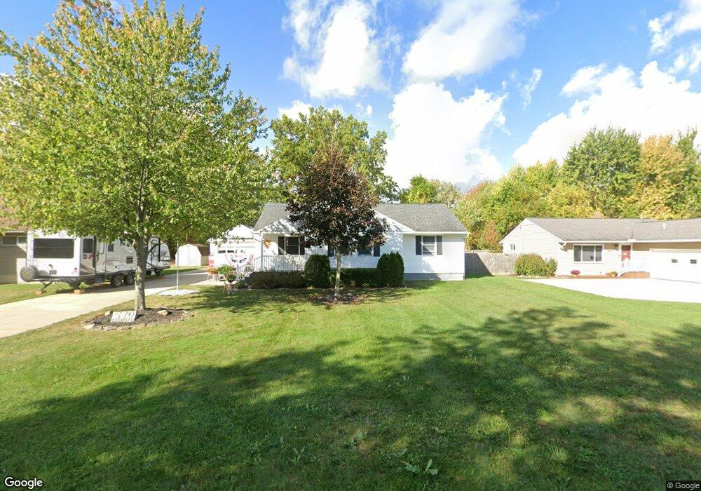 570 Lafayette Blvd, Sheffield Lake, OH 44054 - photo 1