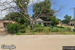 123 E Boston Ave, Yale, OK 74085