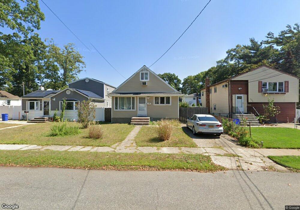 244 Deauville Blvd, Copiague, NY 11726 - photo 1