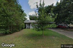 108 E 5th St, Haven, KS 67543