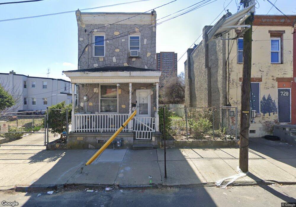 732 Vine St, Camden, NJ 08102 - photo 1