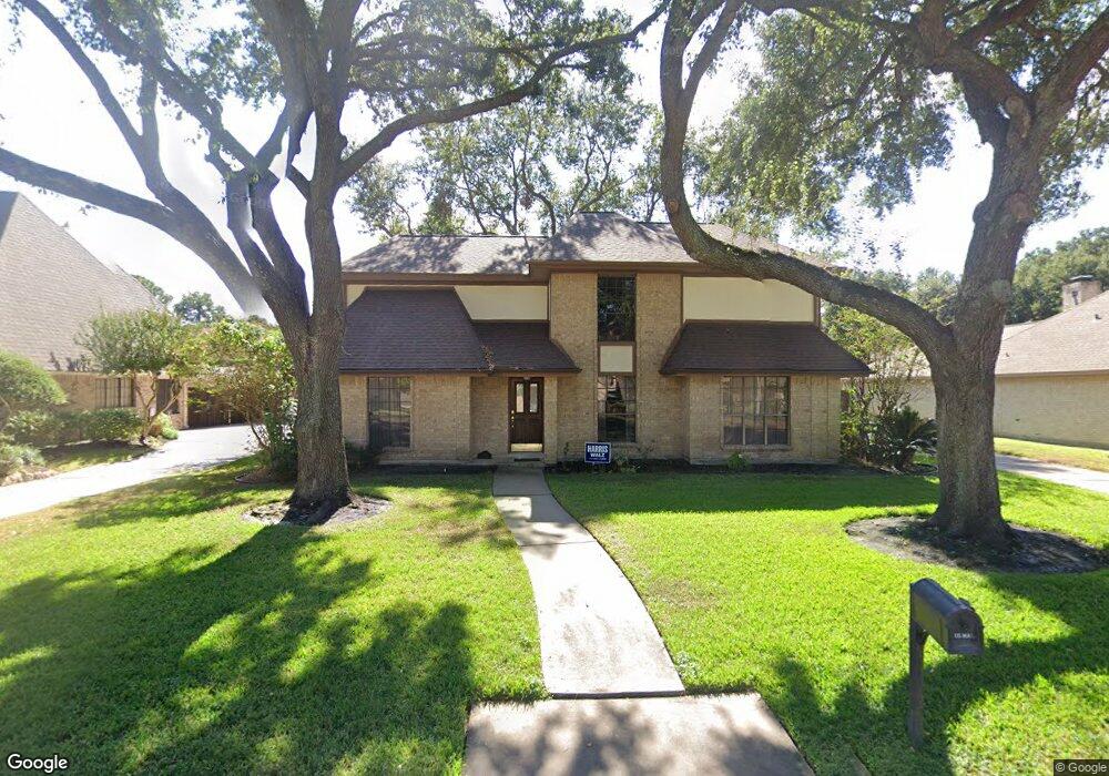 15815 Knoll Lake Dr, Houston, TX 77095 - photo 1