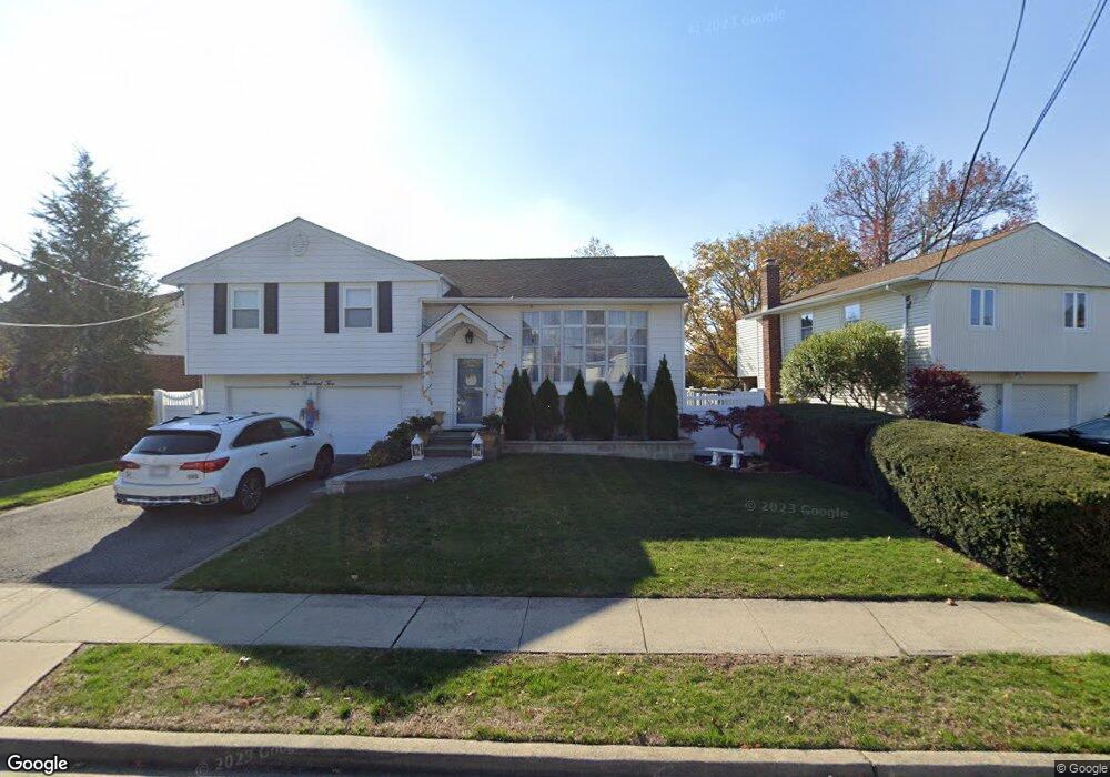 402 Links Dr E, Oceanside, NY 11572 - photo 1