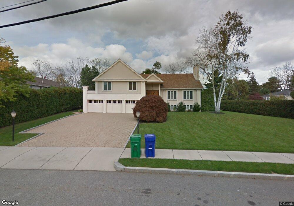 73 Countryside Rd, Newton Center, MA 02459 - photo 1